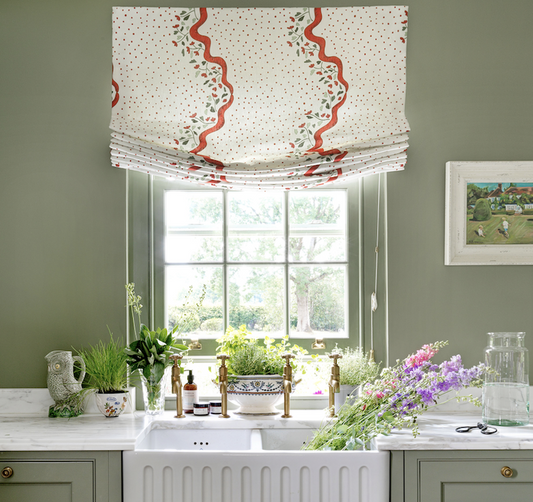 A Guide to European/ Relaxed Roman Blinds & Window Shades