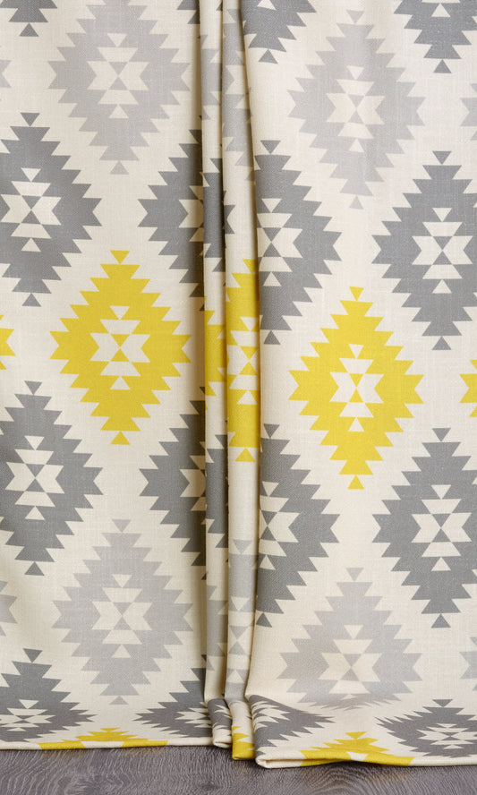 Check Patterned Shades (Gray/ Yellow/ White)